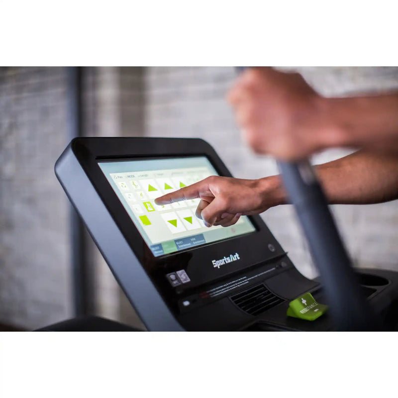 SportsArt V886 Verso Status Cross Trainer 16" | Athlete Recovery Depot